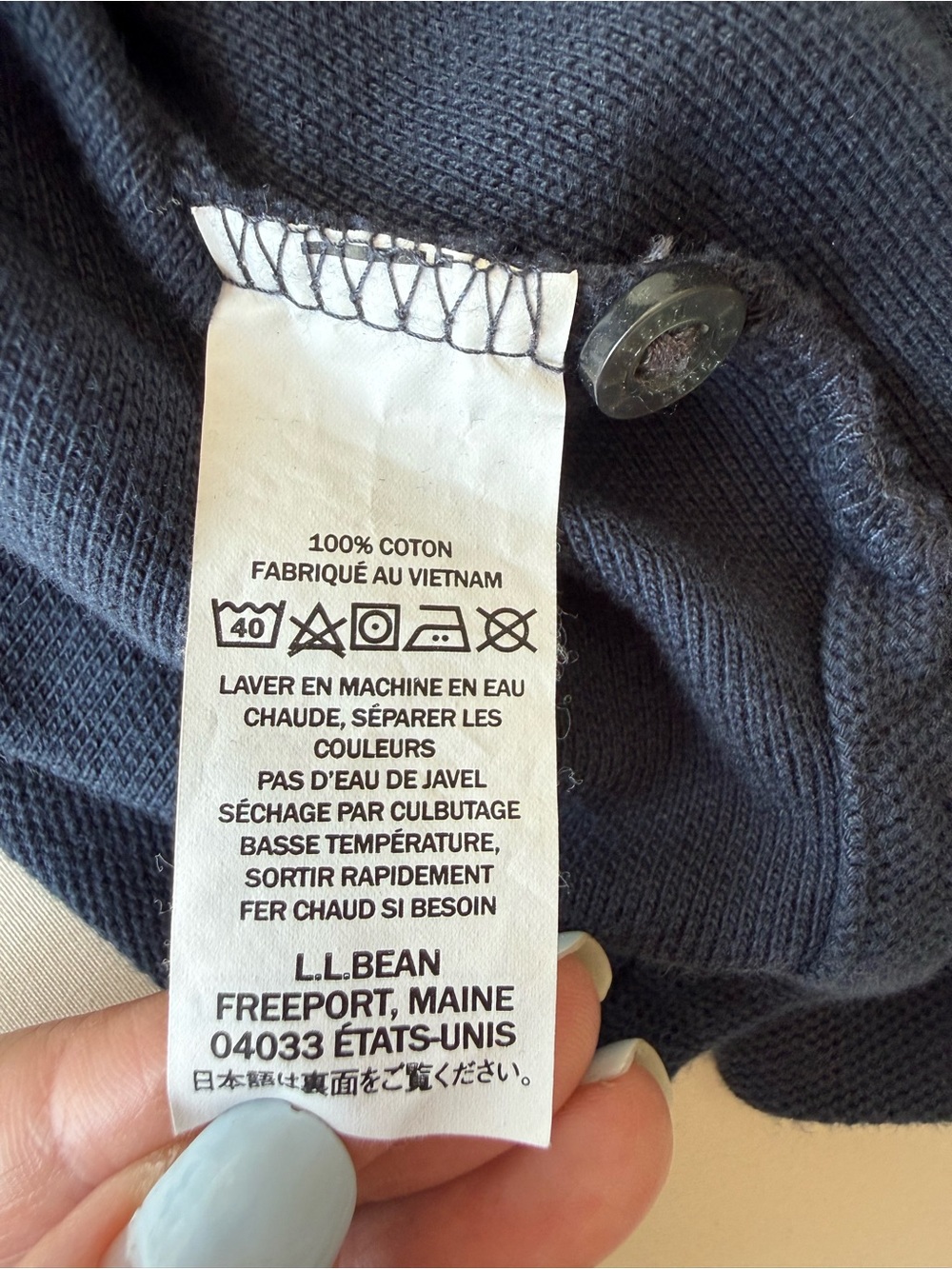 L.L. Bean Men's Navy Polo Shirt with Chest Pocket - Picture 9 of 9